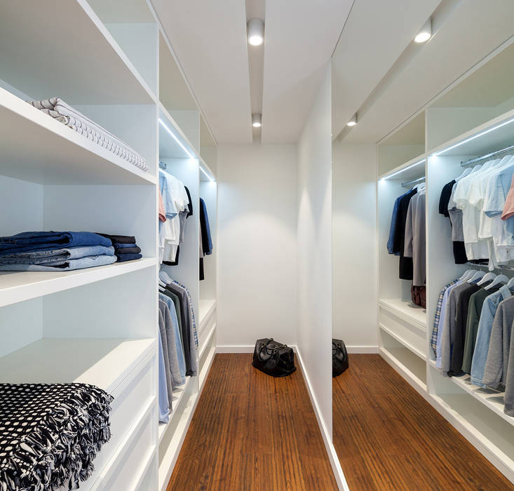 Большая удача, YOUSUPOVA YOUSUPOVA Closets modernos