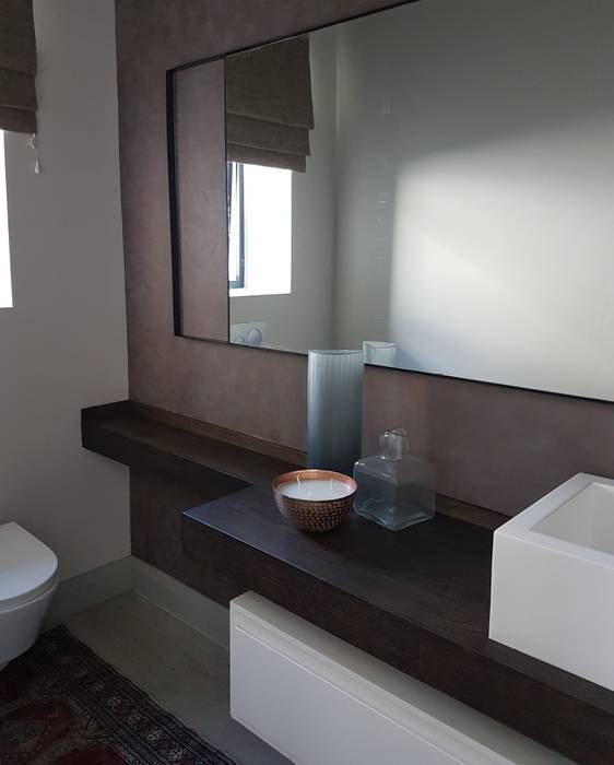 Copper & Grey Tones, Sophistique Interiors Sophistique Interiors Modern bathroom