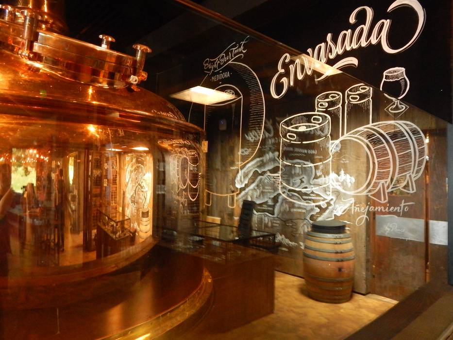 Cervecería Patagonia: Interiorismo Bórmida & Yanzón arquitectos Espacios comerciales ollas de cobre,elaboración cerveza,cerveza,Bares y Clubs