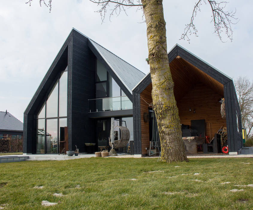 achterzijde veranda Nico Dekker Ontwerp & Bouwkunde Villa Hout Hout schuurwoning