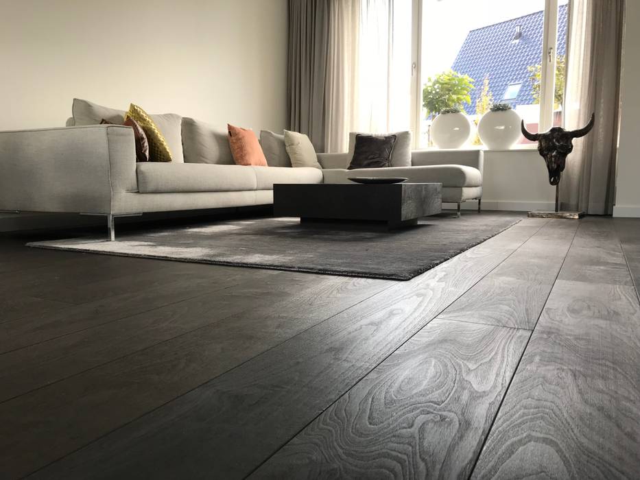 Amerikaans Walnoten - Black Burned Bronze, ARDEE Parket Interieur Design ARDEE Parket Interieur Design Vloeren Hout Hout parketvloer,notenhout,modern,special finish