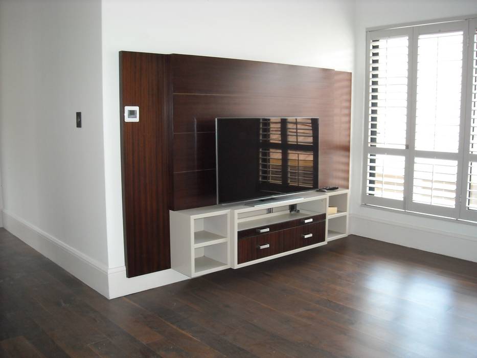 Pyjama lounge TV Unit CKW Lifestyle Associates PTY Ltd Eclectic style media rooms Solid Wood Multicolored