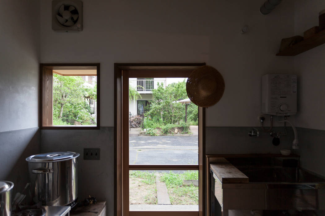 山陵の家, 中山建築設計事務所 中山建築設計事務所 Ventanas de madera