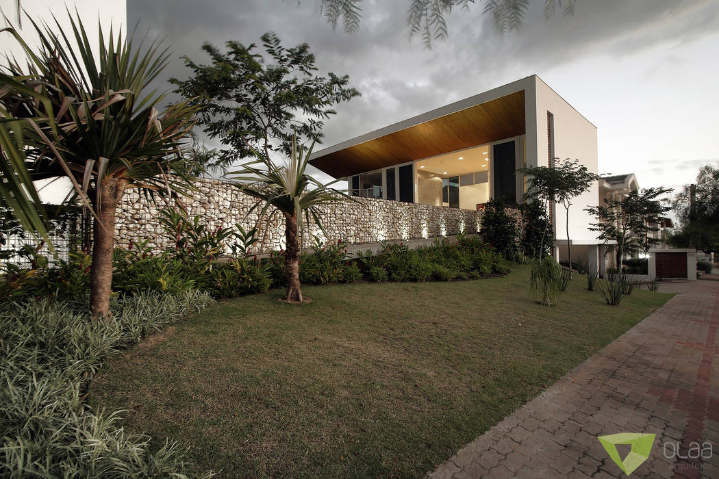 Casa Americana, Olaa Arquitetos Olaa Arquitetos منزل عائلي صغير