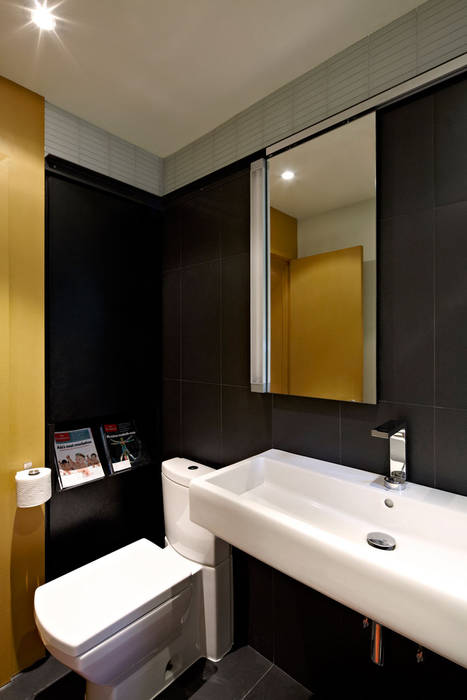 Architects Modern, KUBE architecture KUBE architecture Modern Bathroom modern sink,modern toilet,modern bathroom