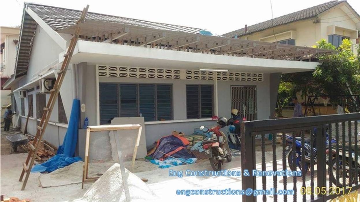 Backyard Extension, Sam Contractors Ipoh Sam Contractors Ipoh Terrace house Bricks