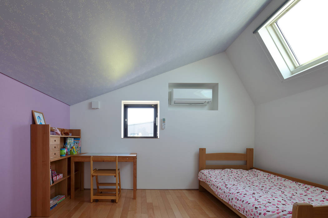ZUSHI, （株）建築デザイン研究所 （株）建築デザイン研究所 Dormitorios infantiles