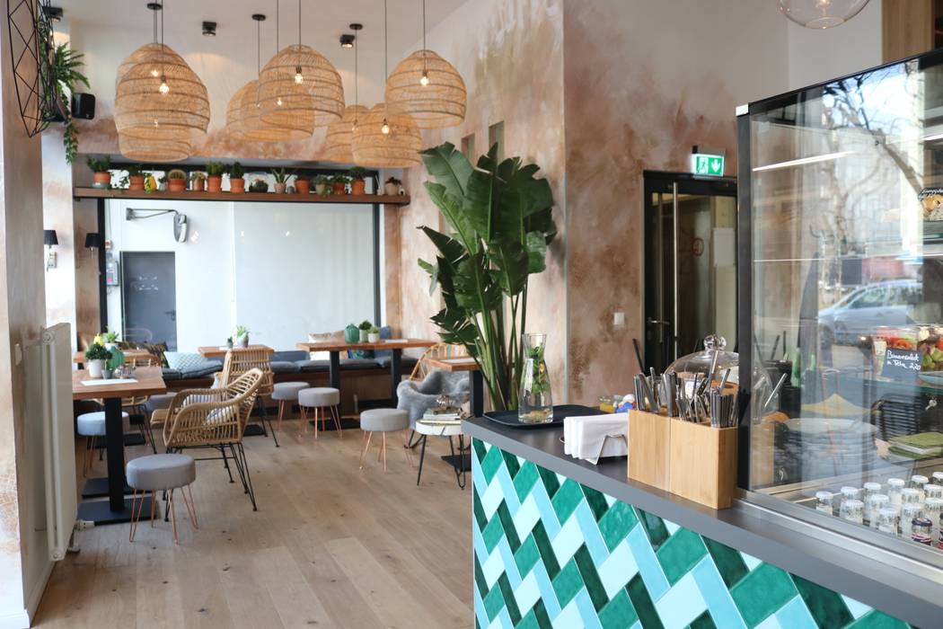 rustikal parquet Ivy's Design - Interior Designer aus Berlin Mediterrane Wände & Böden Holzspanplatte Wand- und Bodenbeläge