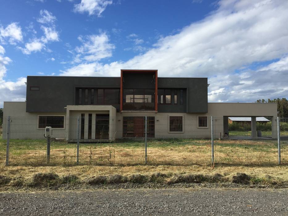 Altos del Bio Bio, Constructora Rukalihuen Constructora Rukalihuen Casas unifamiliares