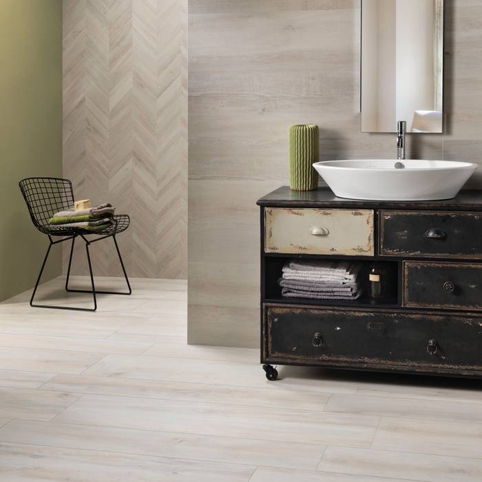 Gres porcellanato effetto legno Decapè homify Pavimento Ceramica gres effetto legno,gres tipo legno,gres effetto parquet,gres simil legno,legno ceramico,piastrelle legno,piastrelle 20x120