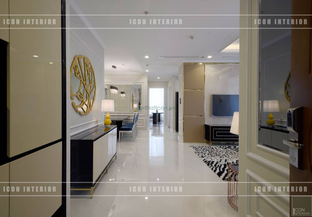 Phong cách Tân Cổ Điển trong thiết kế nội thất căn hộ Vinhomes Central Park, ICON INTERIOR ICON INTERIOR Modern style doors