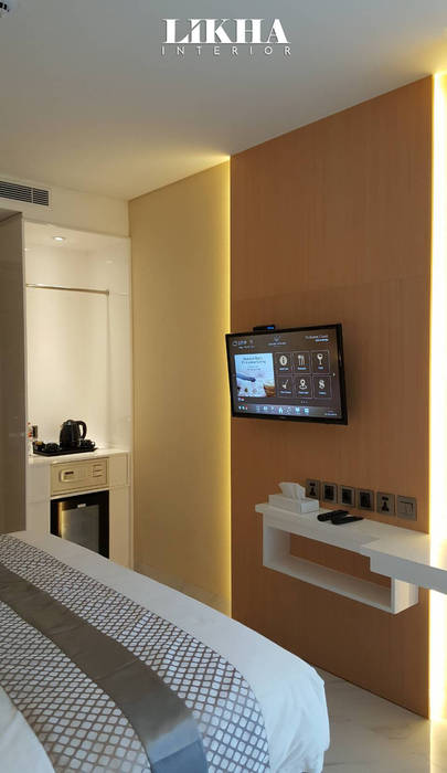 Kabinet TV Likha Interior Ruang Komersial Kayu Lapis interior design,desain interior,hotel,hotel room,kamar hotel,bedset,Hotels