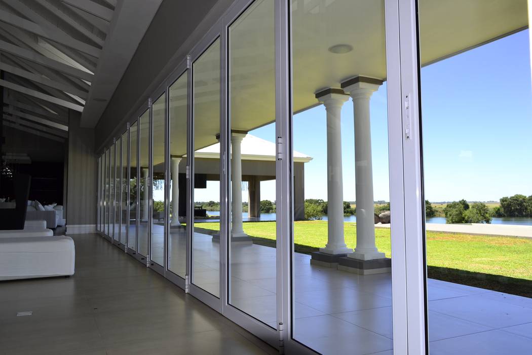 Inso's Aluminium Doors Inso Architectural Solutions Modern style doors Aluminium/Zinc aluminium,aluminium doors,aluminium suppliers,aluminium jhb,aluminium product,aluminium frame