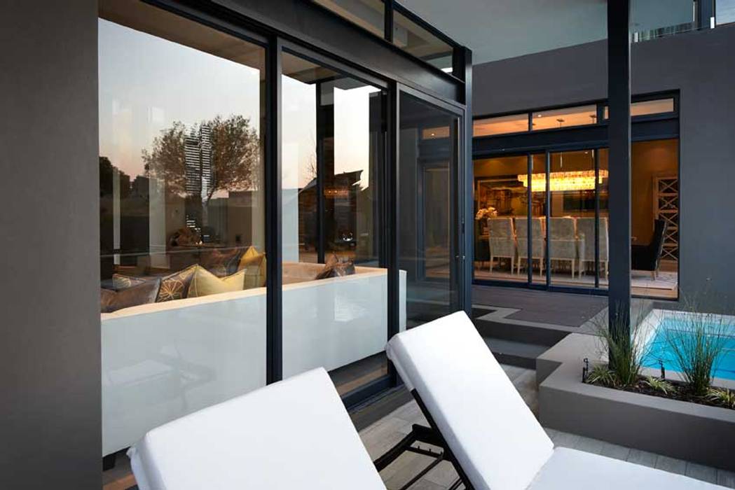 Inso's Aluminium Doors Inso Architectural Solutions Modern style doors Aluminium/Zinc aluminium,aluminium doors,aluminium suppliers,aluminium jhb,aluminium product,aluminium frame