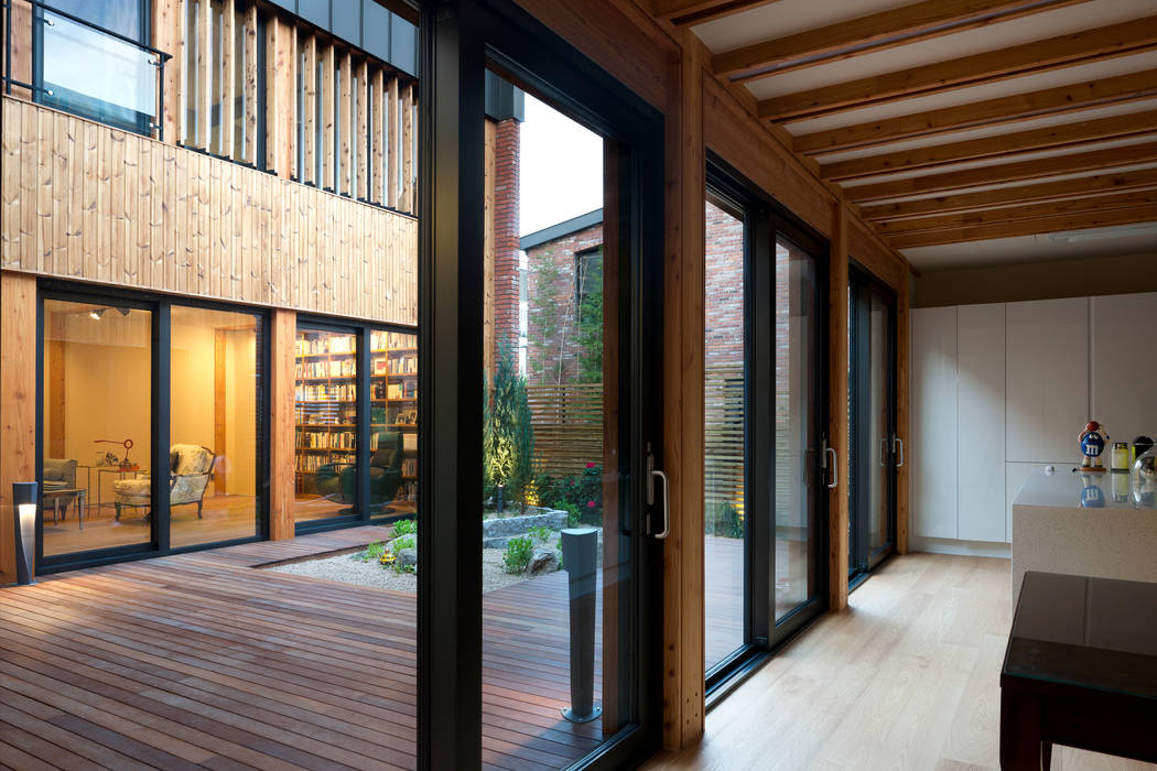 운중동 주택 (Introverted house), 건축사사무소 ids 건축사사무소 ids Asian style conservatory