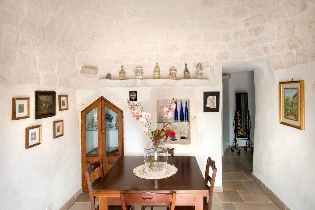 Trullo degli Emme, Int&Out Int&Out Commercial spaces Hotels