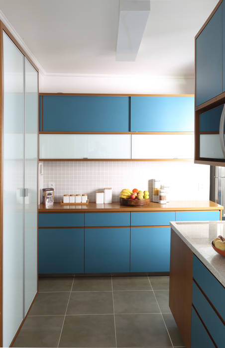 Oleh Estudio Piloti Arquitetura Minimalis Homify