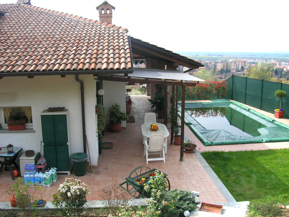 Gazebo e pergole da giardino, ONLYWOOD ONLYWOOD Colonial style garden Wood Wood effect