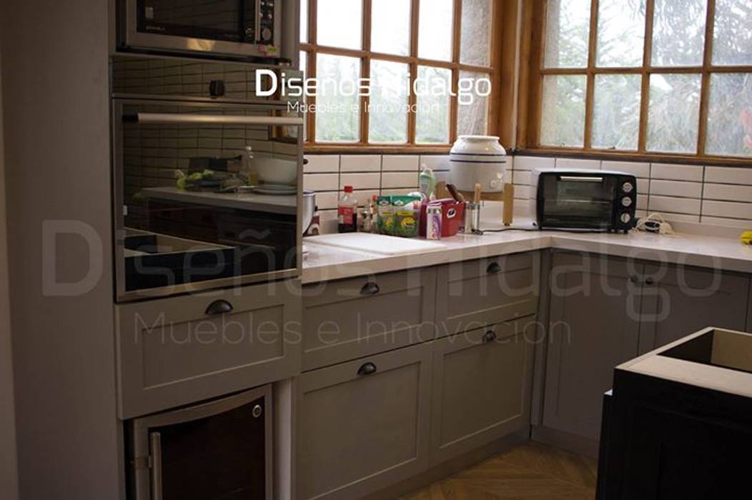 MUEBLES DE COCINA - CASA FERNANDEZ, Diseños Hidalgo Diseños Hidalgo Cocinas de estilo industrial Madera Acabado en madera Almacenamiento y despensa