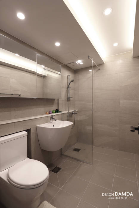 판교산운마을9단지 _ 아늑하고 따뜻한 부부욕실 디자인담다 모던스타일 욕실