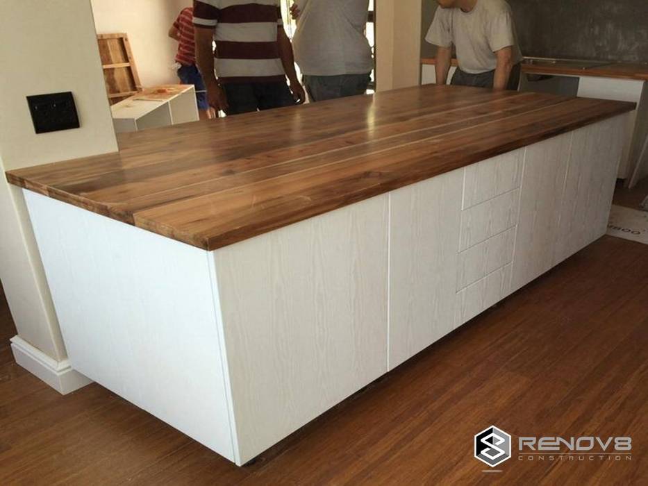 JOINERY DEPARTMENT, Renov8 CONSTRUCTION Renov8 CONSTRUCTION Dapur Modern