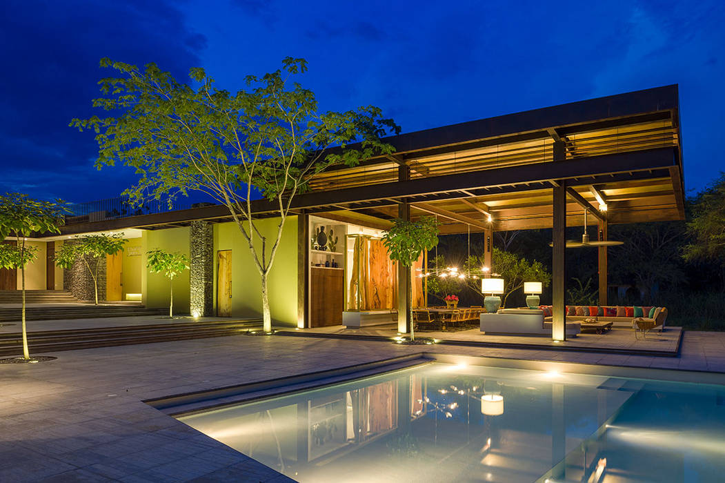 Casa Mesa de Yeguas X-13, NOAH Proyectos SAS NOAH Proyectos SAS Infinity pool Wood Wood effect
