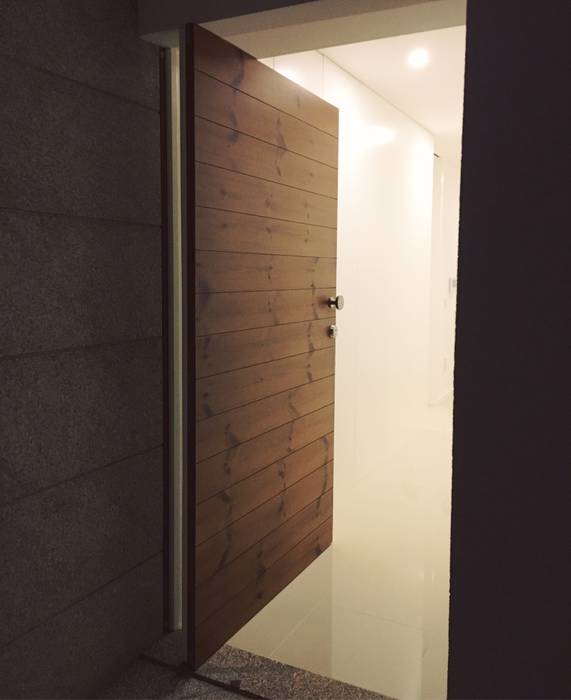 Exterior Pivot Door, KUUK KUUK pintu depan Kayu Wood effect