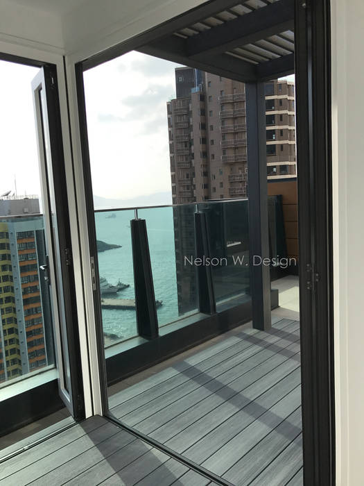 Rooftop Terrace | Kennedy Town | Hong Kong, Nelson W Design Nelson W Design Roof