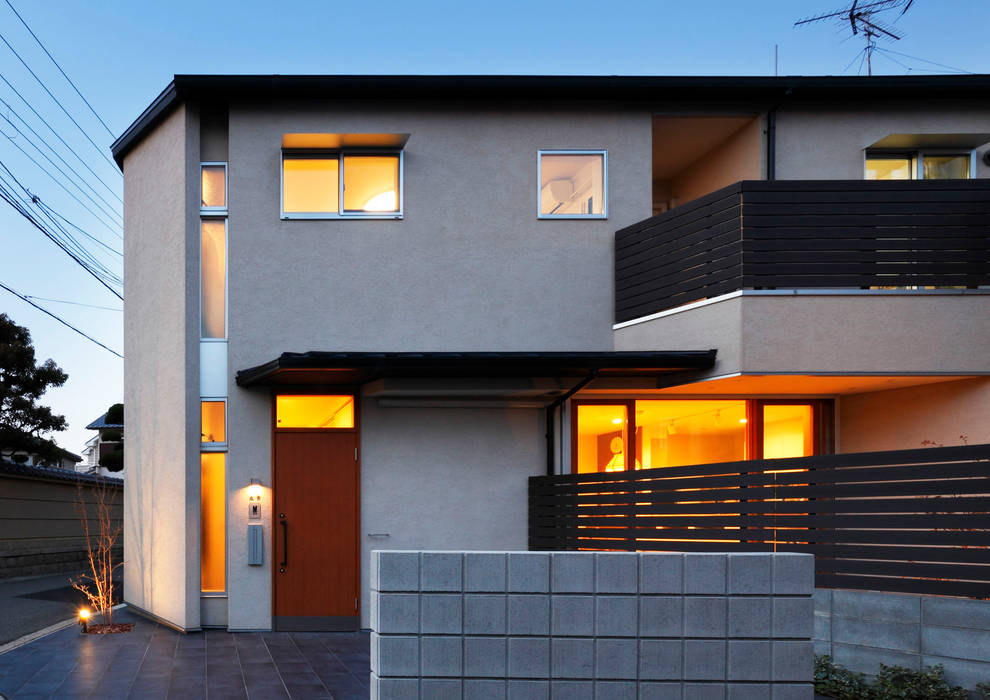 外観 夜景 一級建築士事務所アトリエｍ 木造住宅 Homify