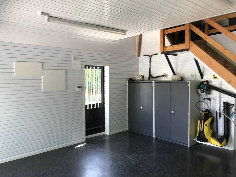 Garageflex Case Study of a Fantastic Garage Makeover in Hertfordshire Garageflex Double Garage garageflex,garage storage,garage,shed,storage,storage solutions,resin floor,metal cabinets,metal units,cabinetry,wall storage ideas