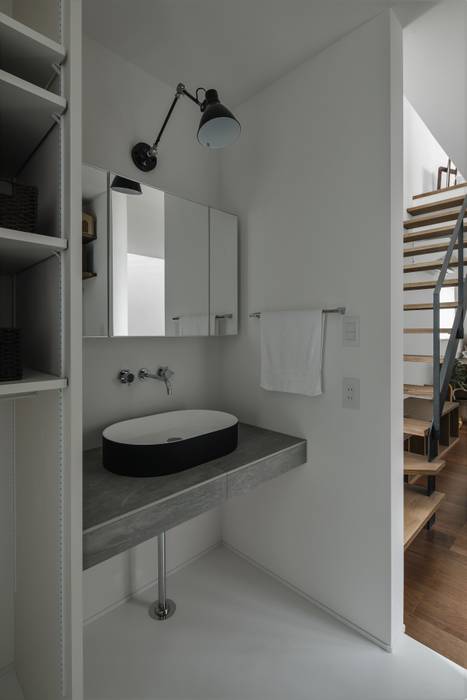 ishibehigashi house, ALTS DESIGN OFFICE ALTS DESIGN OFFICE Modern bathroom