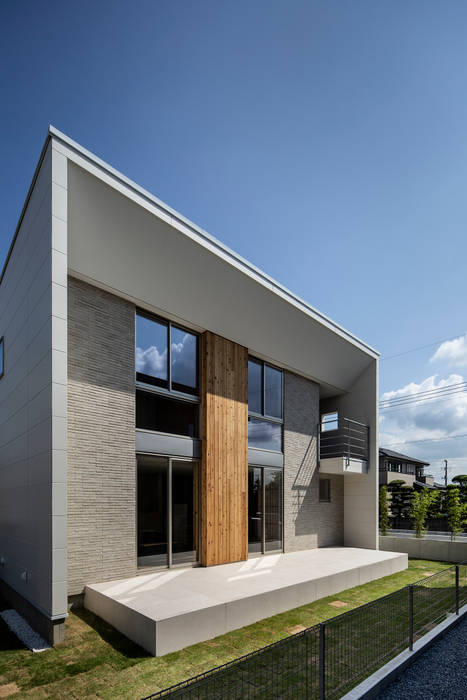 無垢素材の家, 松岡淳建築設計事務所 松岡淳建築設計事務所 Modern home