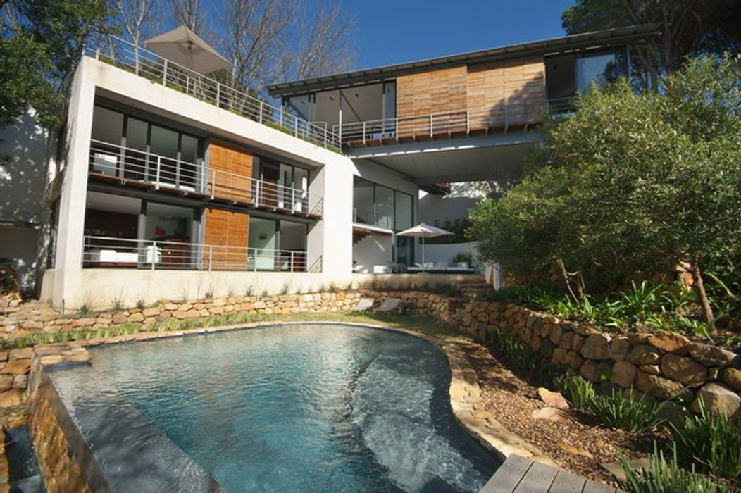 Garden & Pool Van der Merwe Miszewski Architects Single family home Wood Wood effect bridge,garden pool,timber,screens