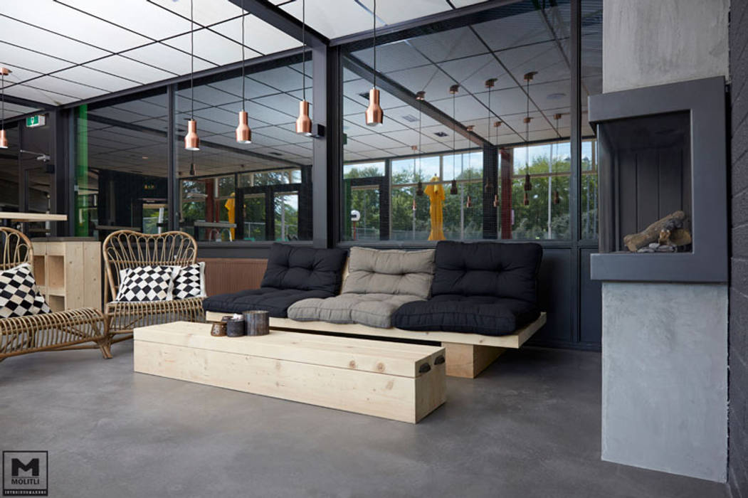 homify Comedores de estilo industrial