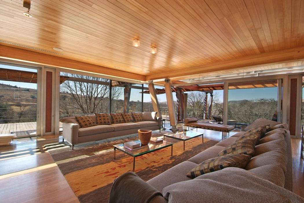 Living Room & Deck Van der Merwe Miszewski Architects Modern Living Room Wood Wood effect