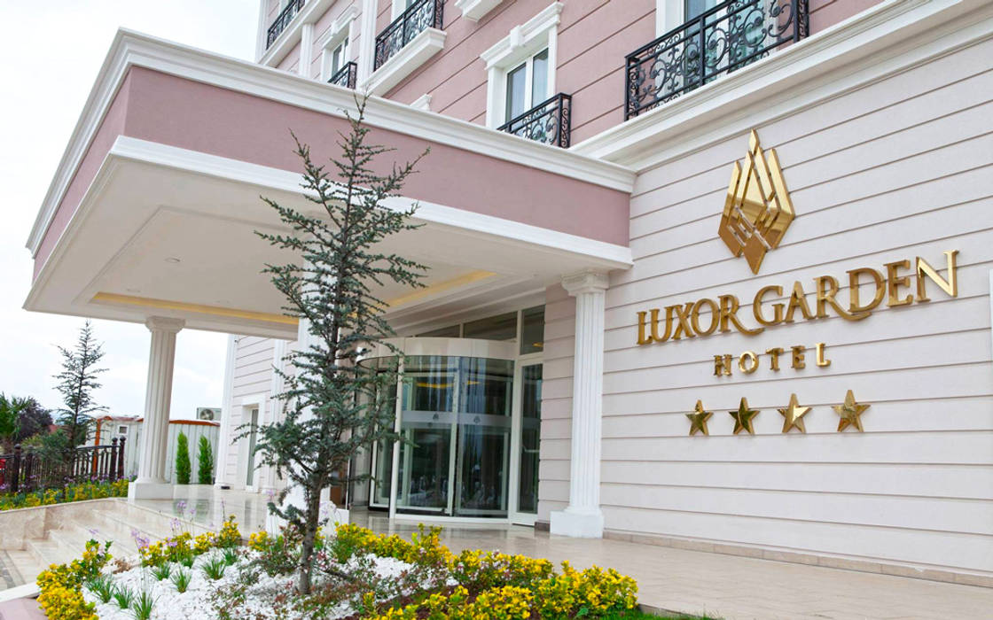 İZMİT LUXOR GARDEN HOTEL, MİMAR TUĞBA ÖZKILIÇ MİMAR TUĞBA ÖZKILIÇ Ticari alanlar Oteller