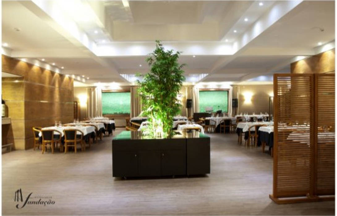 Remodelação Restaurante Fundação Dr. António Cupertino de Miranda, J. F. LOUREIRO DOS SANTOS, UNIPESSOAL, LDA J. F. LOUREIRO DOS SANTOS, UNIPESSOAL, LDA مساحات تجارية مطاعم