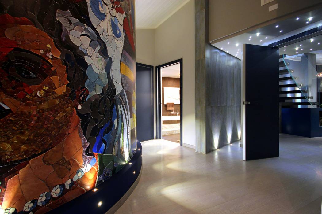 Sfumature di blu, Studio Ferlenda Studio Ferlenda Mediterranean style corridor, hallway and stairs