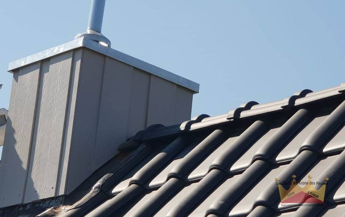 Dachsanierung in Bielefeld Heepen, Dachdeckermeisterbetrieb Dirk Lange Dachdeckermeisterbetrieb Dirk Lange Gable roof