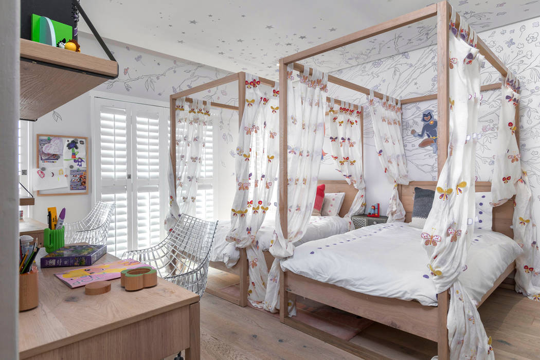 Kids Bedroom Deborah Garth Interior Design International (Pty)Ltd Small bedroom Wood Wood effect