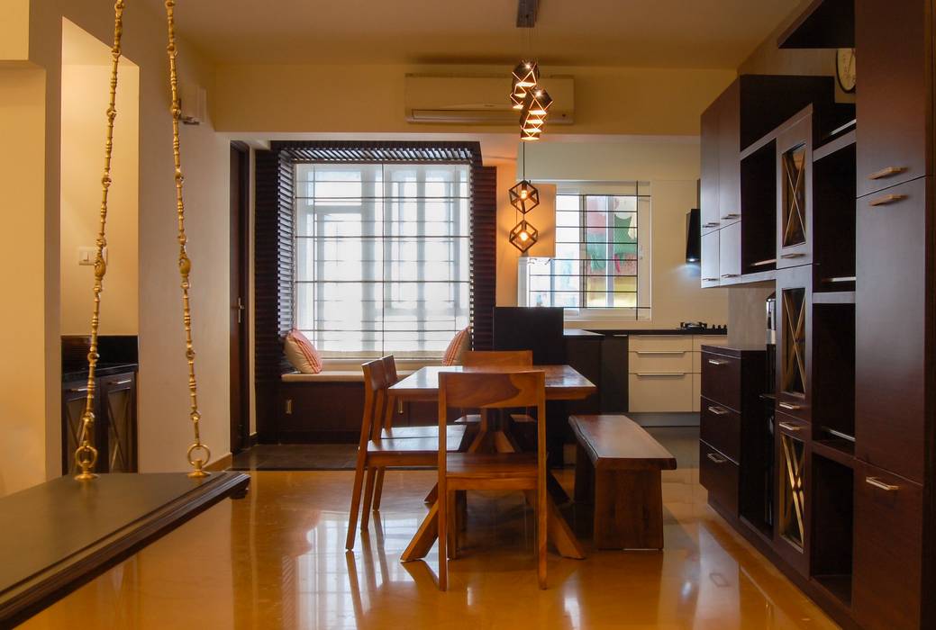 Apartment interiors- Kalakshetra, Chennai, Synergy Architecture and Interiors Synergy Architecture and Interiors Eclectic style dining room