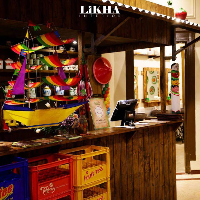 INTERIOR KHAS TRADISIONAL di Warung Dulukala Bandung, Likha Interior Likha Interior Commercial spaces Ván ép Nhà hàng