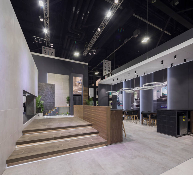 Stand Coverings, Local 10 Arquitectura Local 10 Arquitectura مساحات تجارية صالات عرض