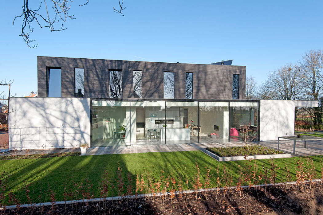 Moderne kubistische woning Twello, Architectuur Studio Wezenberg BV Architectuur Studio Wezenberg BV Single family home