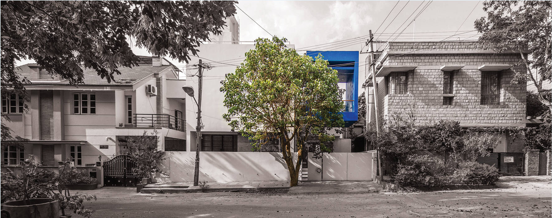 The Floating Cube House, COLLAGE-architecture studio COLLAGE-architecture studio Bungalows