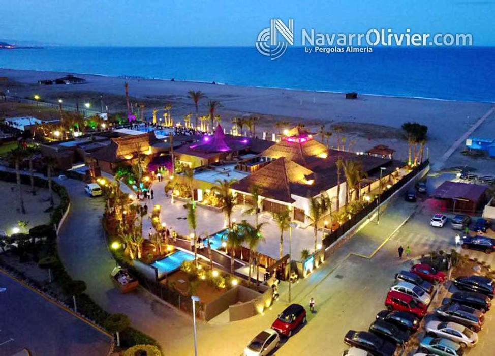 Maraú Beach Club NavarrOlivier Espacios comerciales Madera Acabado en madera Bares y Clubs