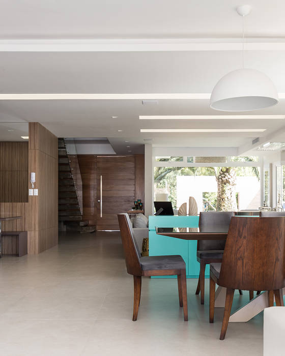 Living Social , Rabisco Arquitetura Rabisco Arquitetura Ruang Makan Modern Kayu Wood effect