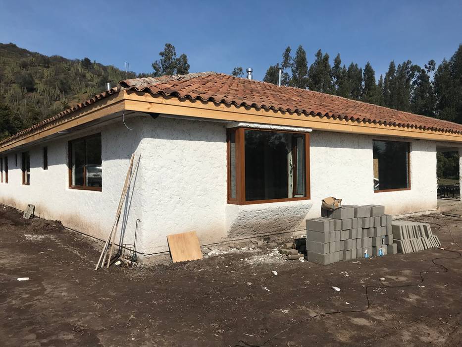 casa de campo homify Casas de estilo rural teja chilena