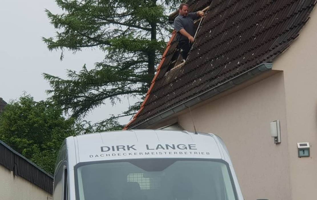 2018 | Dachfenster Einbau in Bielefeld, Dachdeckermeisterbetrieb Dirk Lange Dachdeckermeisterbetrieb Dirk Lange Okna dachowe