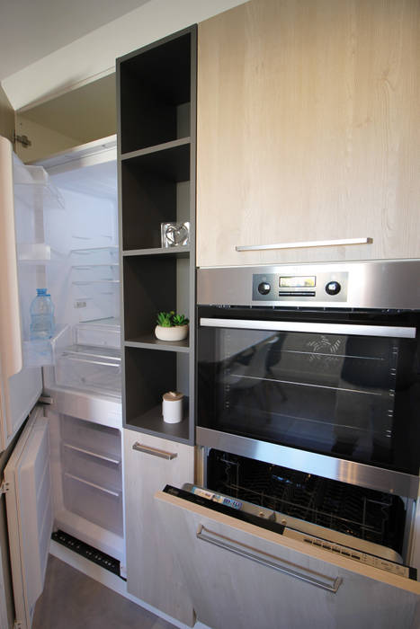 APPARTEMENT T2 A STRASBOURG, Agence ADI-HOME Agence ADI-HOME Кухонні прилади Метал